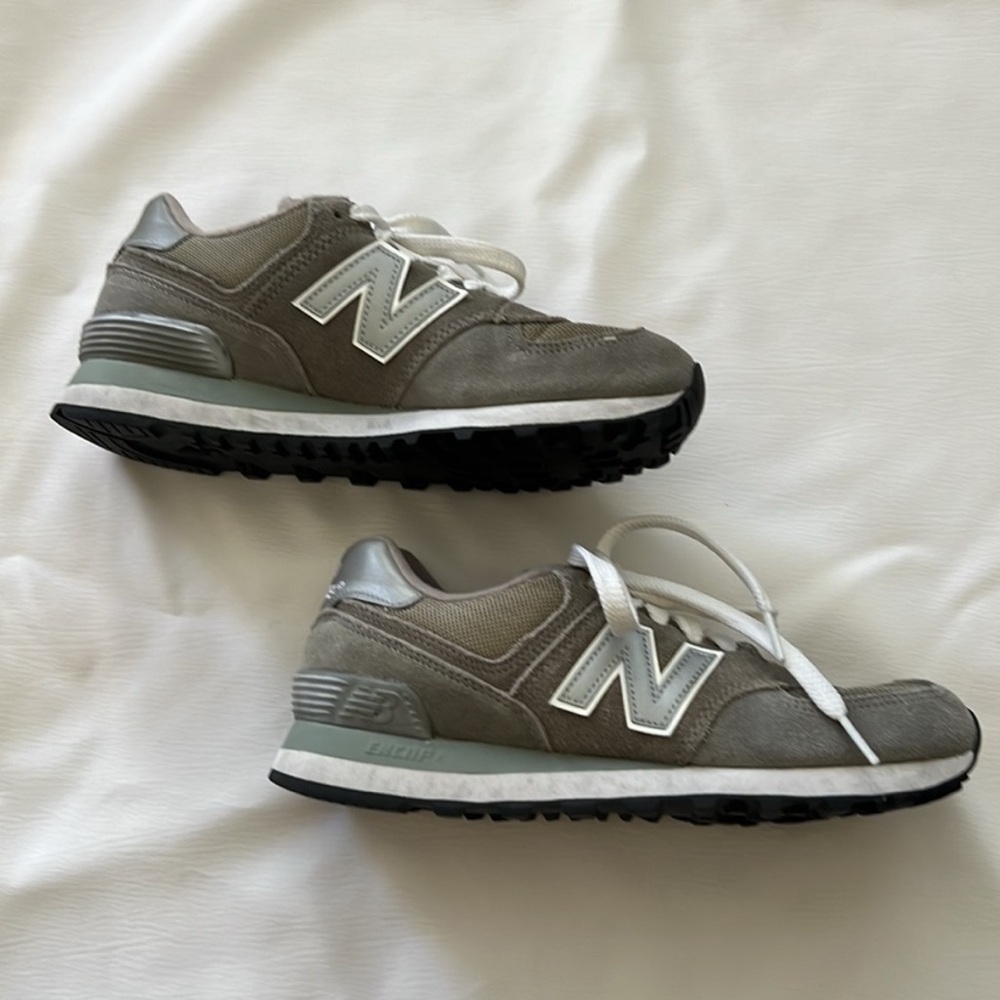 New Balance Gray Sneakers